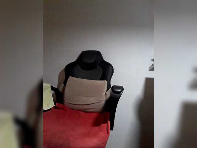 Zrzuty ekranu transmisji Reife-dame