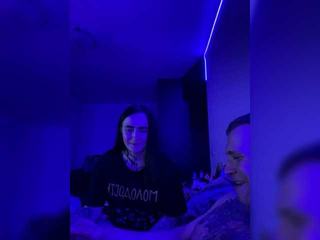 Zrzuty ekranu transmisji vikaa_romzes
