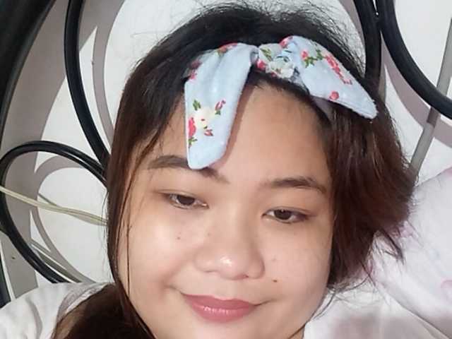 Zrzuty ekranu transmisji RellaBabe