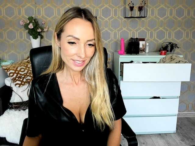 Zdjęcia rikaBlondine #sph #joi #cei #cuckold #mistress