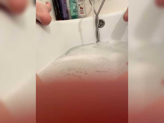 Zrzuty ekranu transmisji Ripbitch1