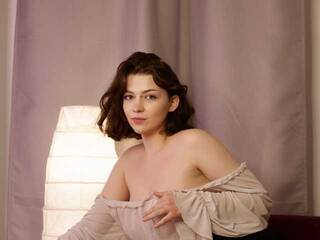 Erotyczny czat wideo Liralei