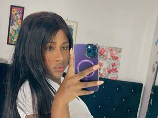 Erotyczny czat wideo Rosehot