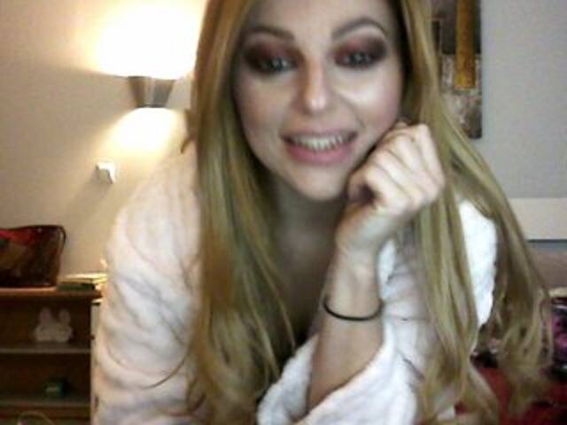 Zrzuty ekranu transmisji RoseRosey