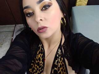 Erotyczny czat wideo RoseStone