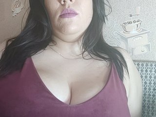 Zdjęcia RoseXHoney Hey guys!:) Goal- #Dance #hot #pvt #c2c #fetish #feet #roleplay Tip to add at friendlist and for requests!