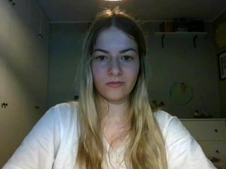 Erotyczny czat wideo RosieJune