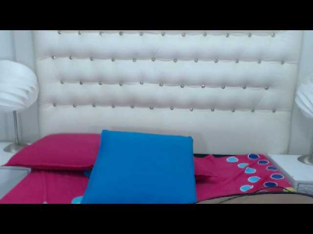 Zrzuty ekranu transmisji RosieLuxe