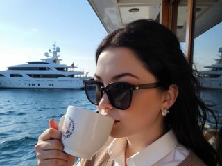 Erotyczny czat wideo StarryDoll