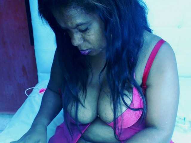 Zrzuty ekranu transmisji RousPrecious