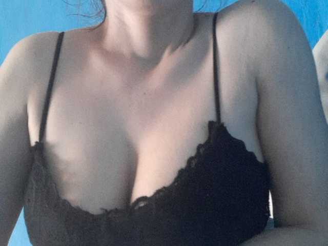 Zrzuty ekranu transmisji Roxettez