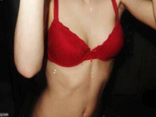 Erotyczny czat wideo Roxi24