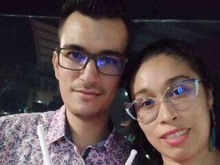 Erotyczny czat wideo RoxiSaul