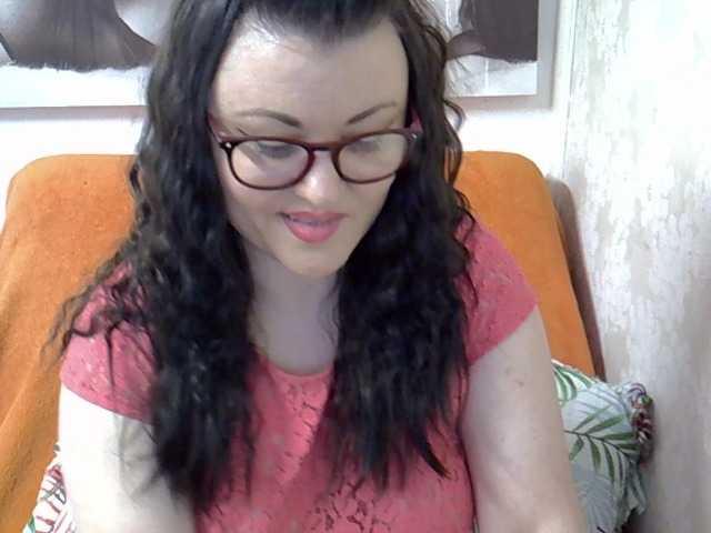 Zrzuty ekranu transmisji RoyalEyes