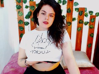 Zdjęcia RussCurley Kinky Monday♥ Torture me with vibrations! #daddysgirl #cum #teen #natural #cute #c2c #pvt #curvy #lovense #latina #lush #domi #anal #bigboobs #oil #toys #ohmibod
