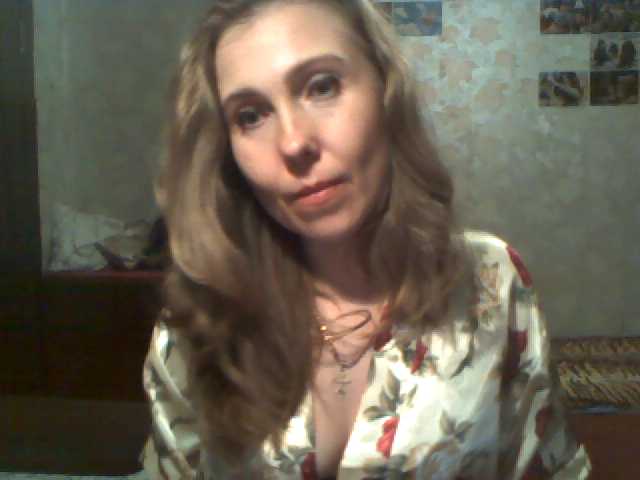 Zdjęcia RusselTara Welcome to my room! Before clicking invitations to chat rooms, I suggest discussing the conditions. Give me a bouquet of flowers for a good mood - 500 current.