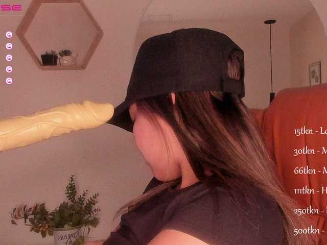 Zrzuty ekranu transmisji S1slovesuck