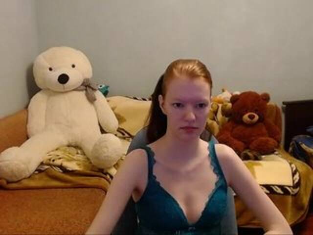 Zrzuty ekranu transmisji saalina