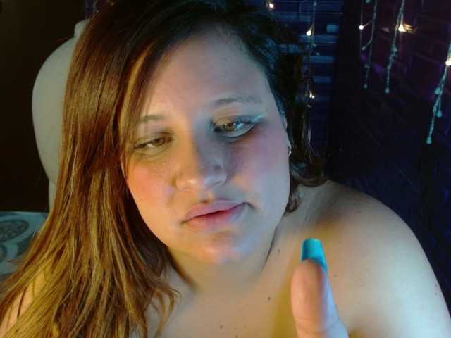 Zrzuty ekranu transmisji SabrinaQueen04