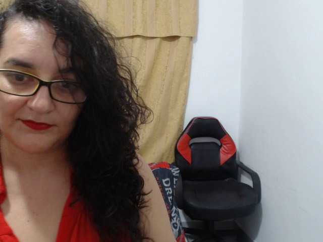 Zrzuty ekranu transmisji SaimaJayeb