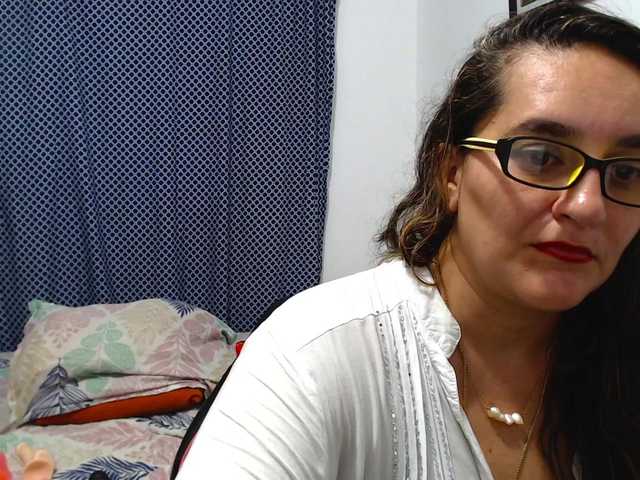 Zrzuty ekranu transmisji SaimaJayeb