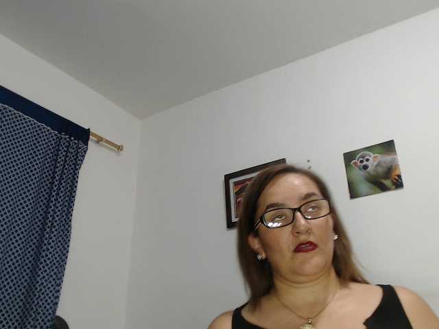 Zrzuty ekranu transmisji SaimaJayeb