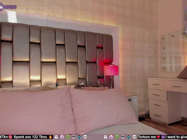 Zrzuty ekranu transmisji SallyeLeins