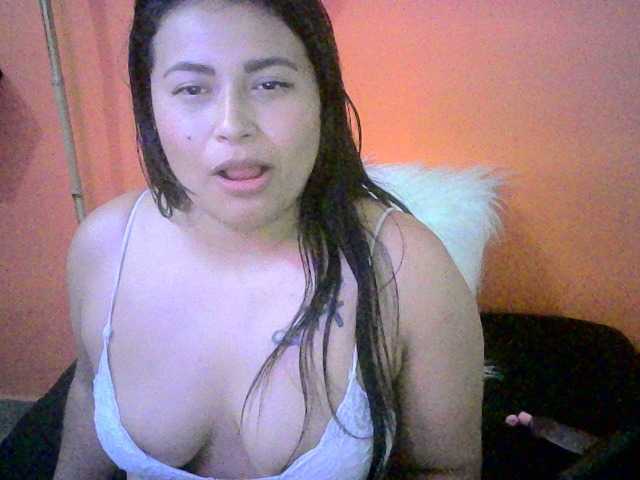 Zdjęcia Salma-Devil welcome to my room, show big tits and pussy #bigtits #pussy #new #latina