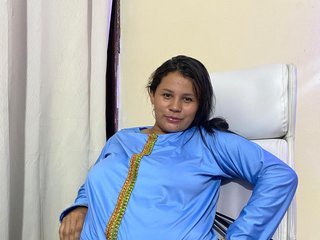 Erotyczny czat wideo SalmaBadawi