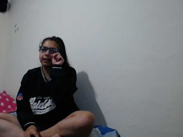 Zrzuty ekranu transmisji samaharathx