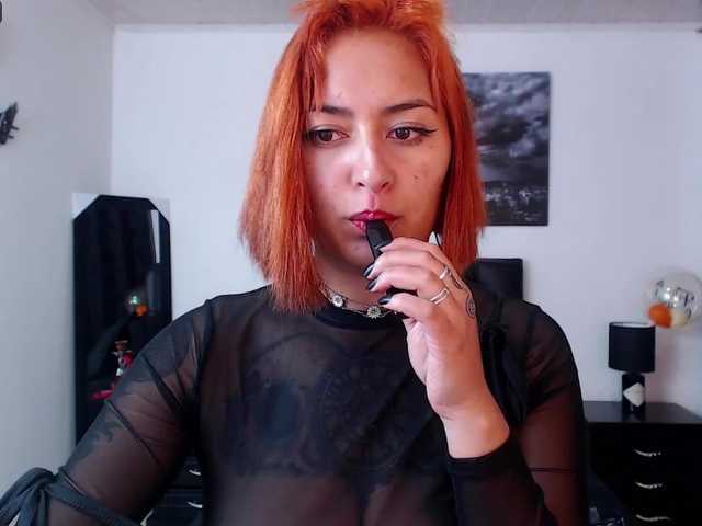 Zdjęcia samantha99 hi guys welcome to my room,come play with me #cumtogether