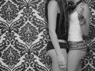 Erotyczny czat wideo samy-vicky