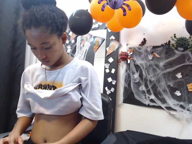 Zrzuty ekranu transmisji SamyyLee