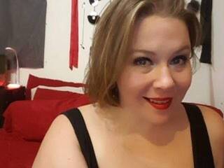 Erotyczny czat wideo SandraDee69