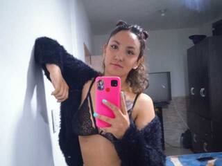 Erotyczny czat wideo Saori-hanagami