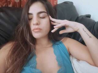 Erotyczny czat wideo Saori11