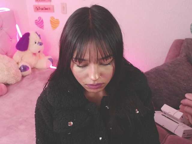 Zrzuty ekranu transmisji SaraaBryce