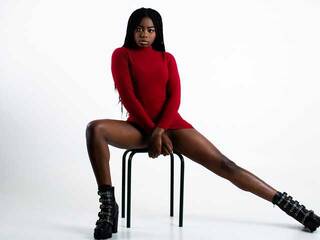 Erotyczny czat wideo sarabi-ebony