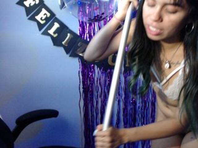 Zrzuty ekranu transmisji Sarablues