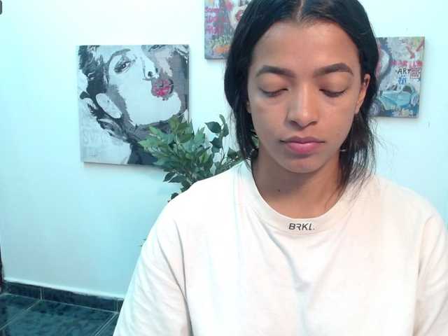 Zrzuty ekranu transmisji sarathomson1