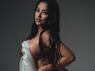 Erotyczny czat wideo SaraWinstone1