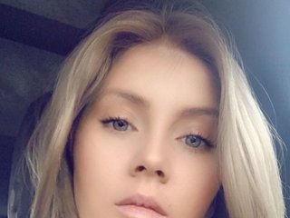 Erotyczny czat wideo Sarrah8