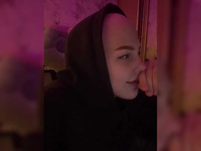Zrzuty ekranu transmisji Sasha-2207