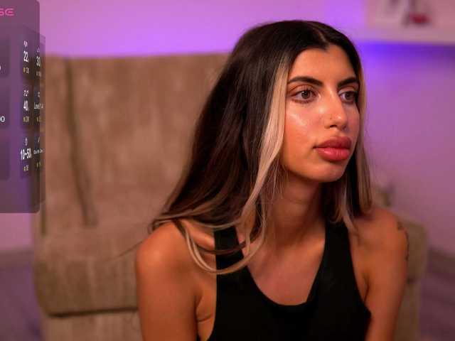 Zrzuty ekranu transmisji SassyxChloe