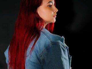 Erotyczny czat wideo Scarlet-Joness