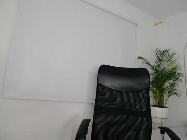 Zrzuty ekranu transmisji Scarlet72