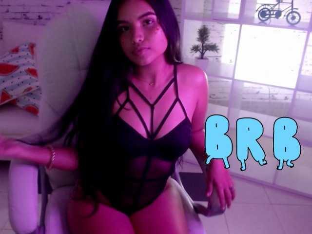 Zrzuty ekranu transmisji Scarletcooper