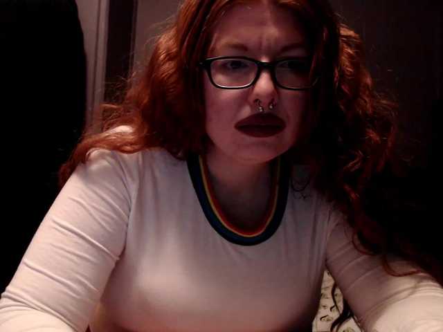 Zrzuty ekranu transmisji ScarlettJade