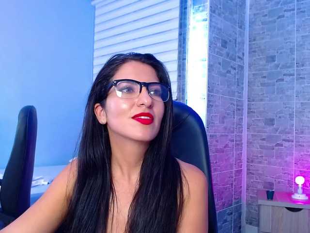 Zdjęcia ScarletWhite Sexy teacher would like to split her wet pussy, "Make me cum on your cock" /Squirting show AT GOAL, enjoy with me daddy ♥