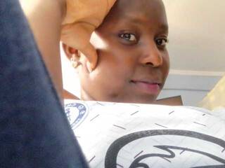 Erotyczny czat wideo Sweetcandy75